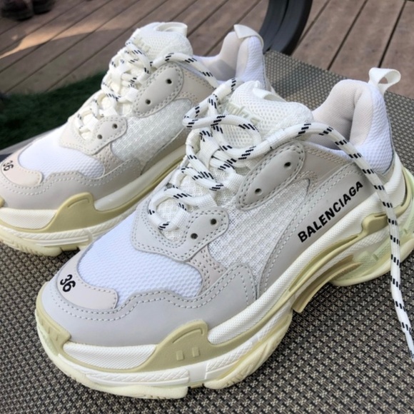 Balenciaga Triple S sneakers - Picture 1 of 12